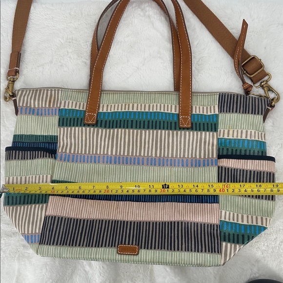 Fossil Vinyl Striped Large Tote Bag with Tan Leather Straps - Picture 8 of 12